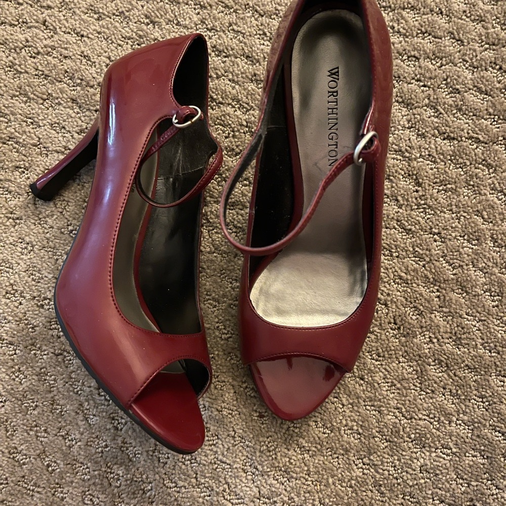 Worthington dress shoe